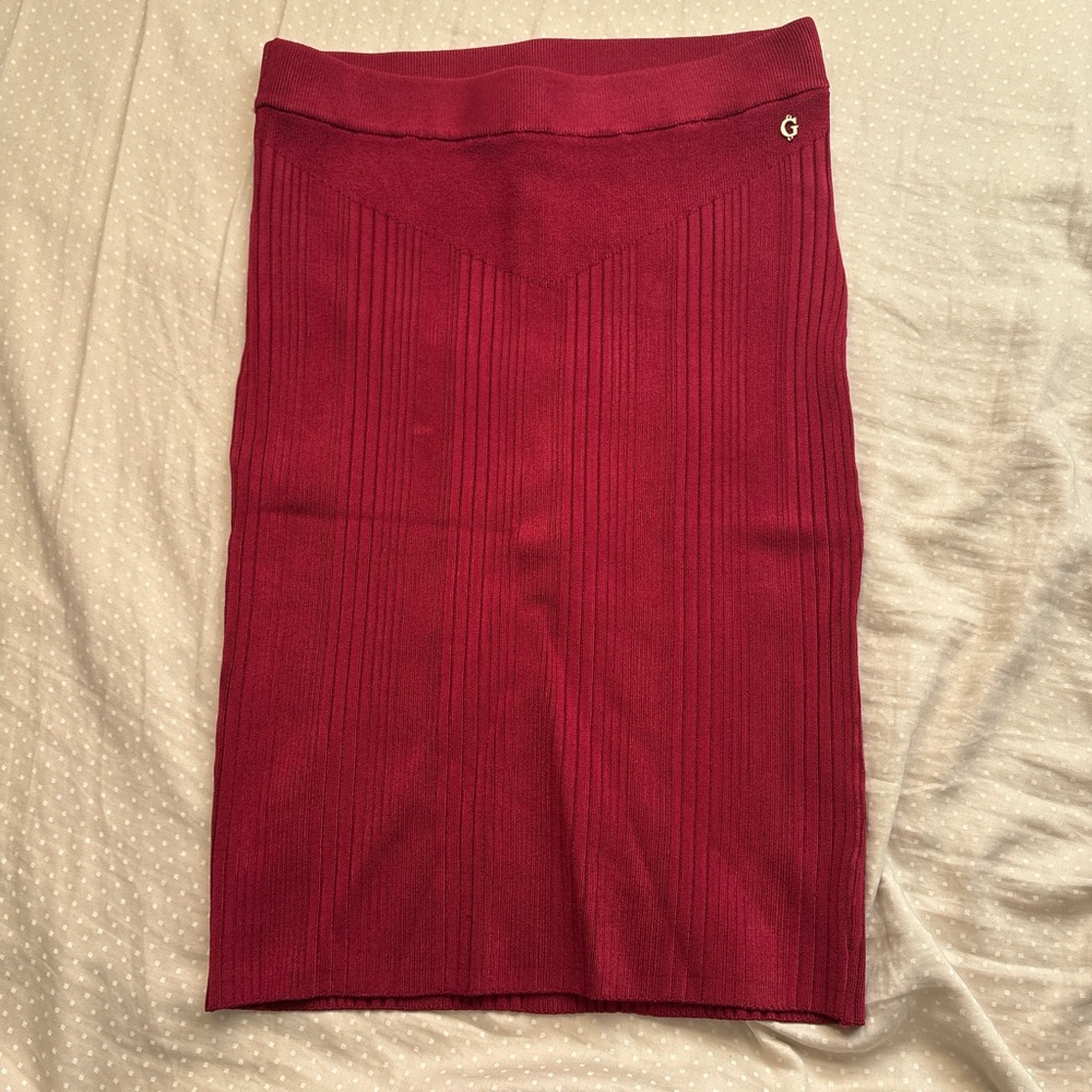 Guess deep red tube top